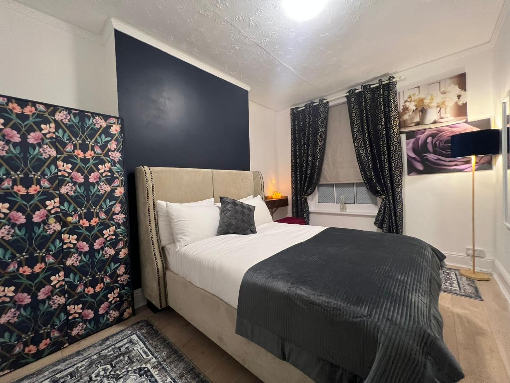 Cambridge Heritage Apartments エクステリア 写真