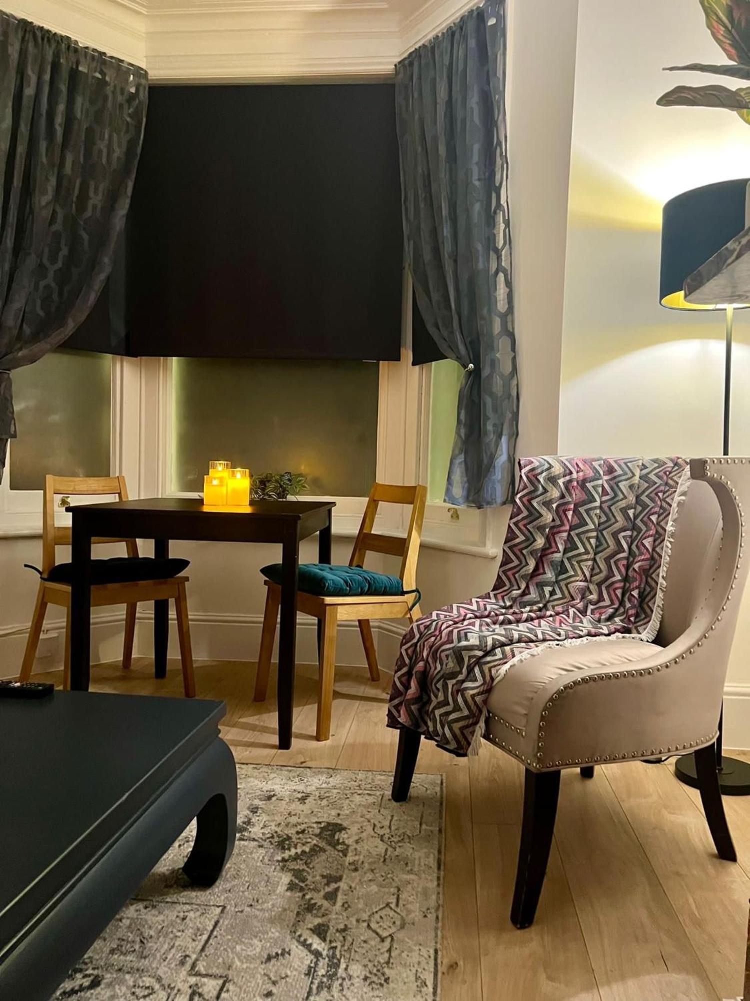 Cambridge Heritage Apartments エクステリア 写真